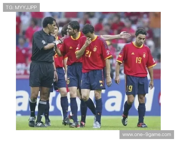 穿上六号球衣的足球传奇人物盘点及其精彩职业生涯回顾